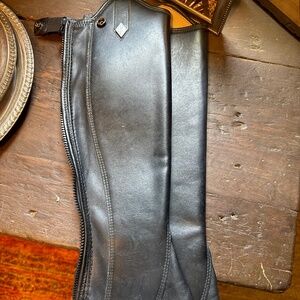 Fabbri black leather half chaps reg XS